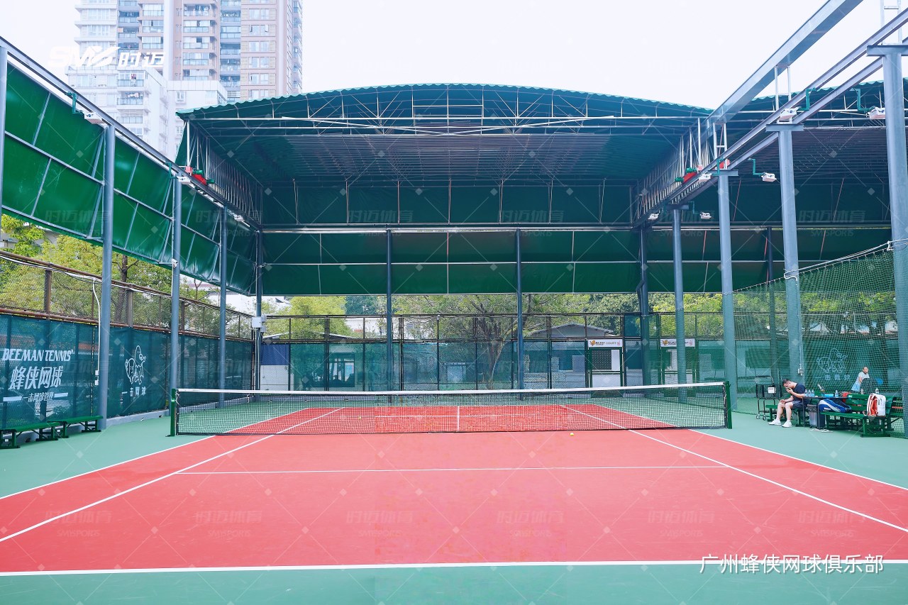汕头龙湖3 片高颜值专业球场落地，时迈体育邀你挥拍尽兴～